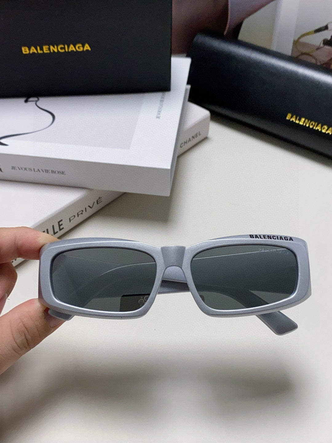 Balenciaga Square Silver Lens Sunglasses for Men & Women - 416102 - detail image 3