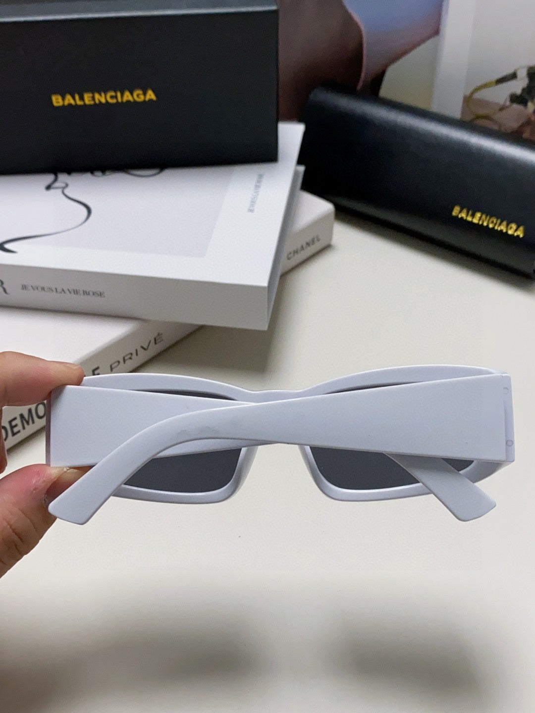 Balenciaga Square Gold Lens Sunglasses for Men & Women - detail image 4