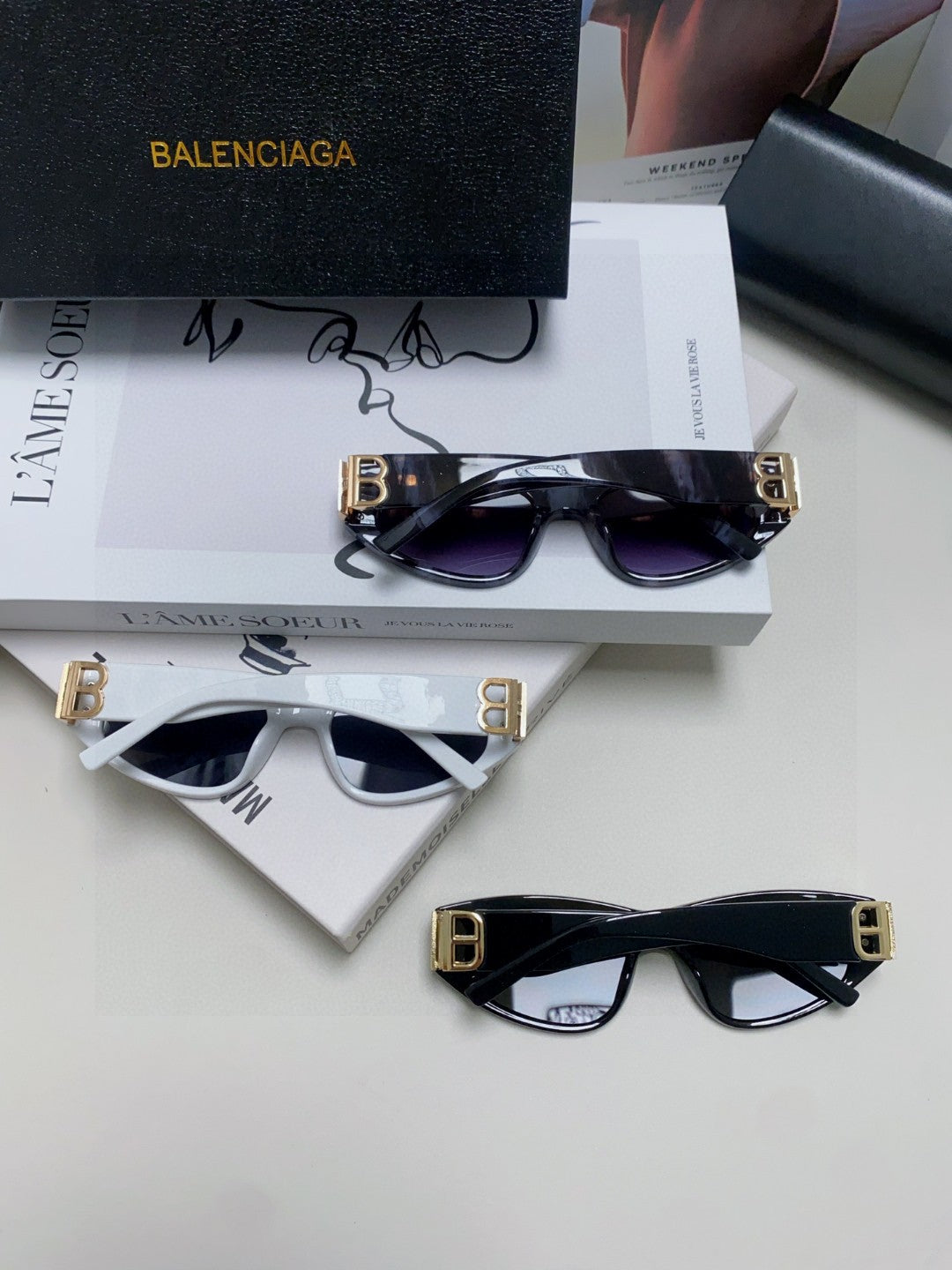 Balenciaga Fashion Black Lens Sunglasses for Men & Women - 449643 - detail image 10