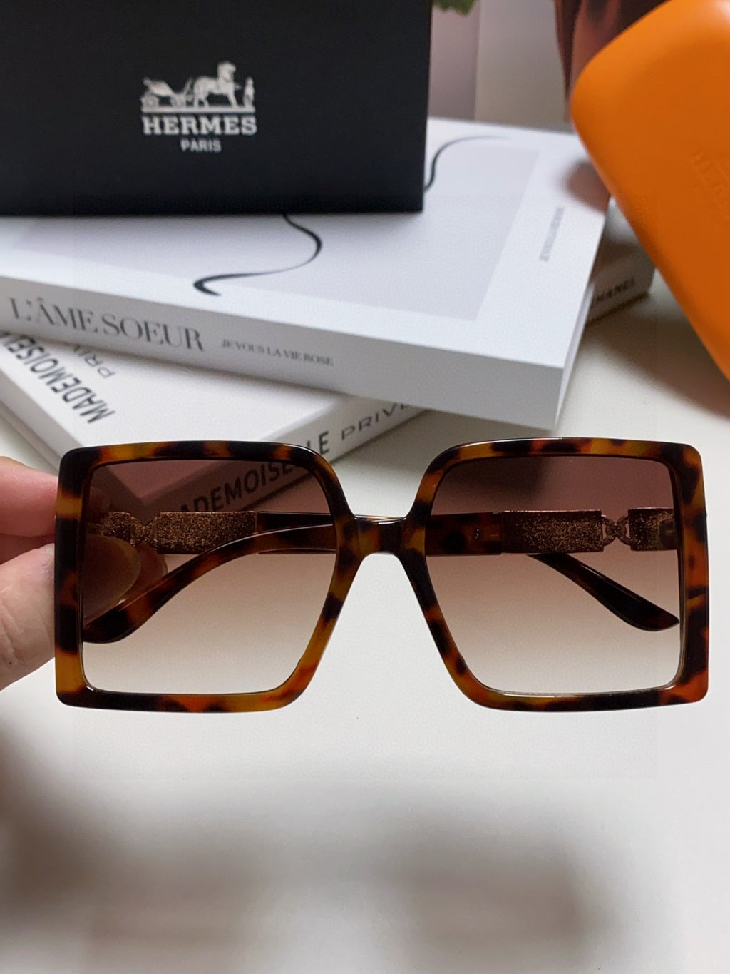 Hermès Square Red Lens Sunglasses for Women - 416516 - detail image 3
