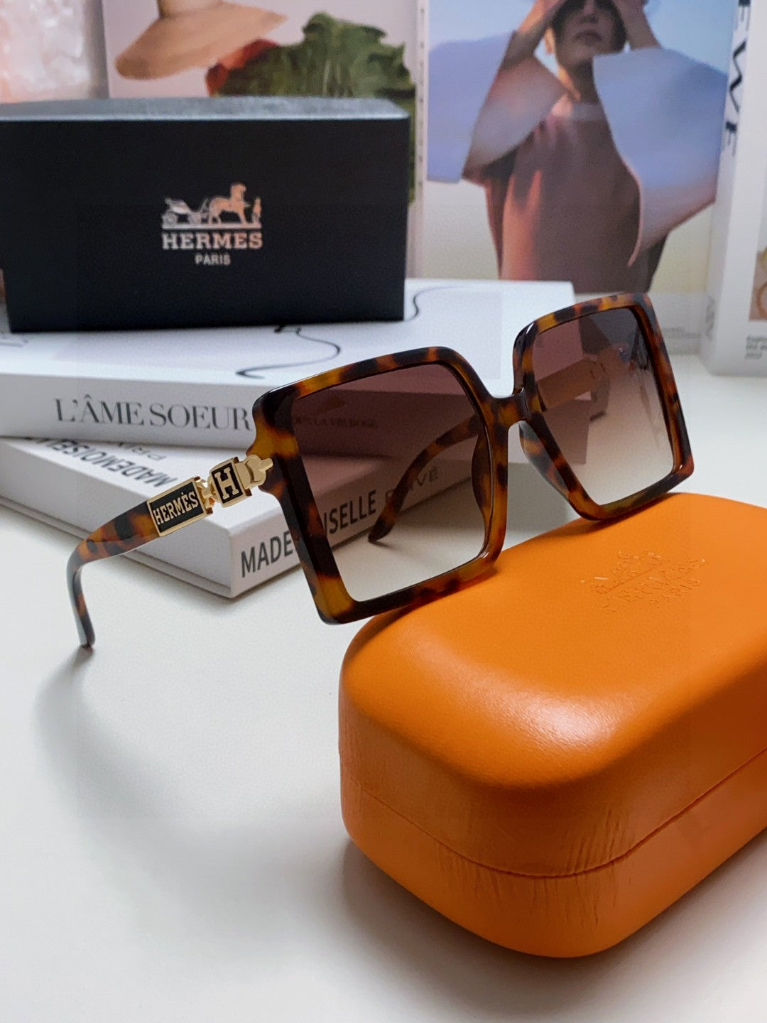 Hermès Square Red Lens Sunglasses for Women - detail image 7