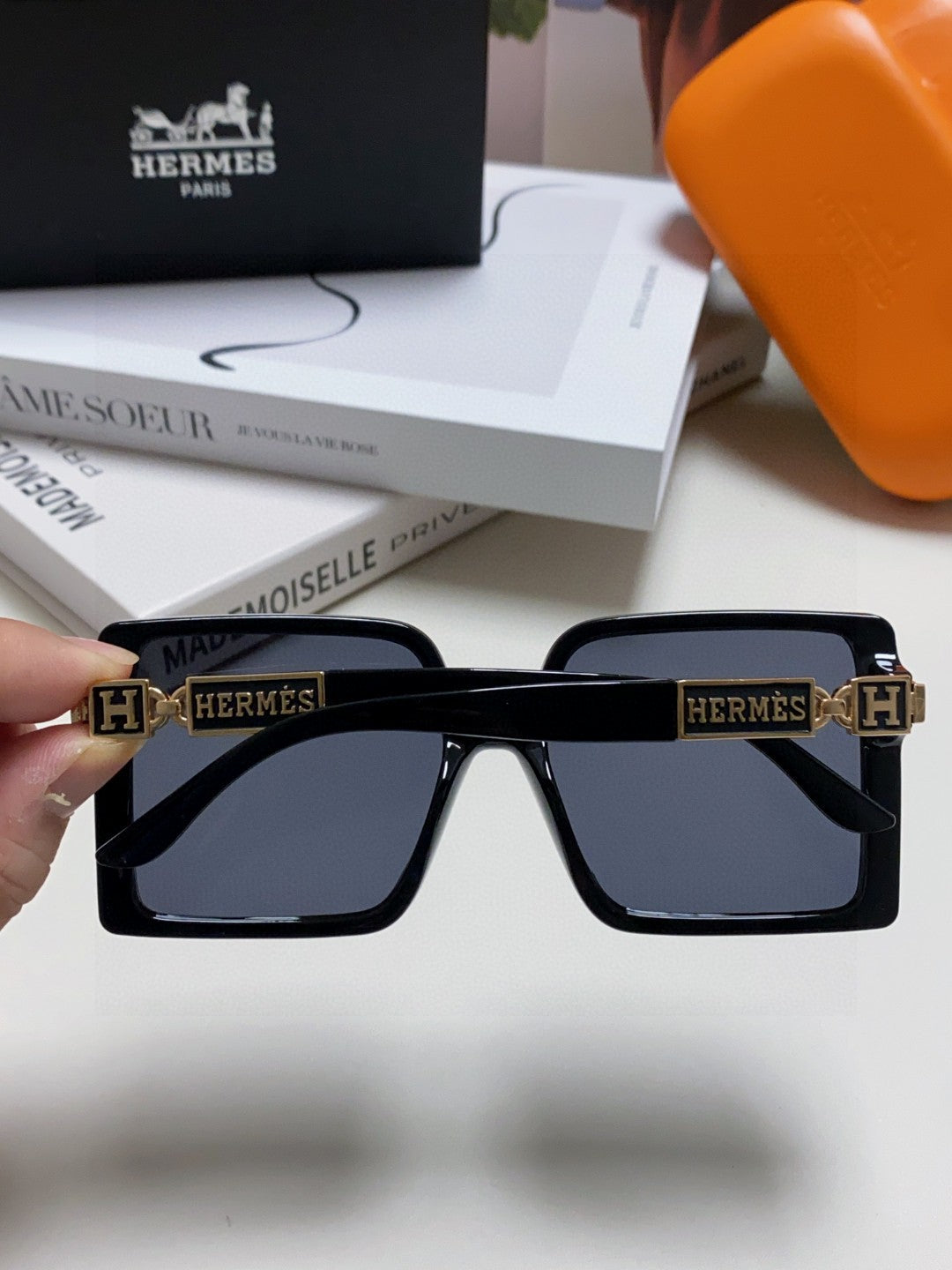 Hermès Square Black Lens Sunglasses for Women - detail image 3