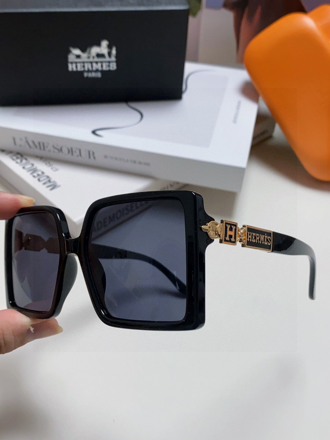 Hermès Square Black Lens Sunglasses for Women - detail image 4
