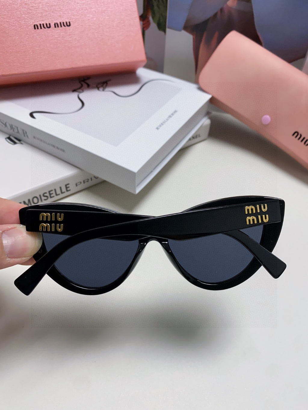 Miu Miu Cat-Eye Gray Lens Sunglasses for Men & Women - 449694 - detail image 6