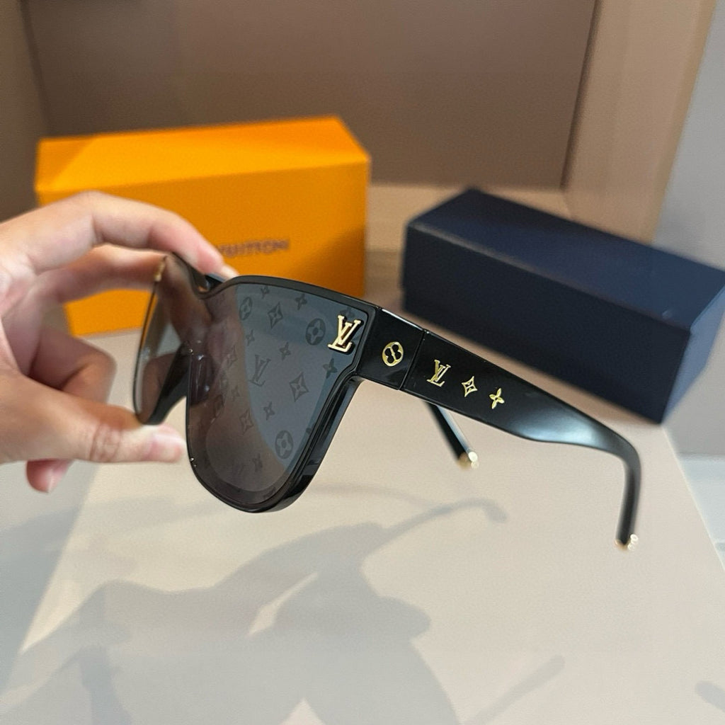 Louis Vuitton Metal Fashion Gold Lens Sunglasses for Men & Women - 371292 - detail image 4