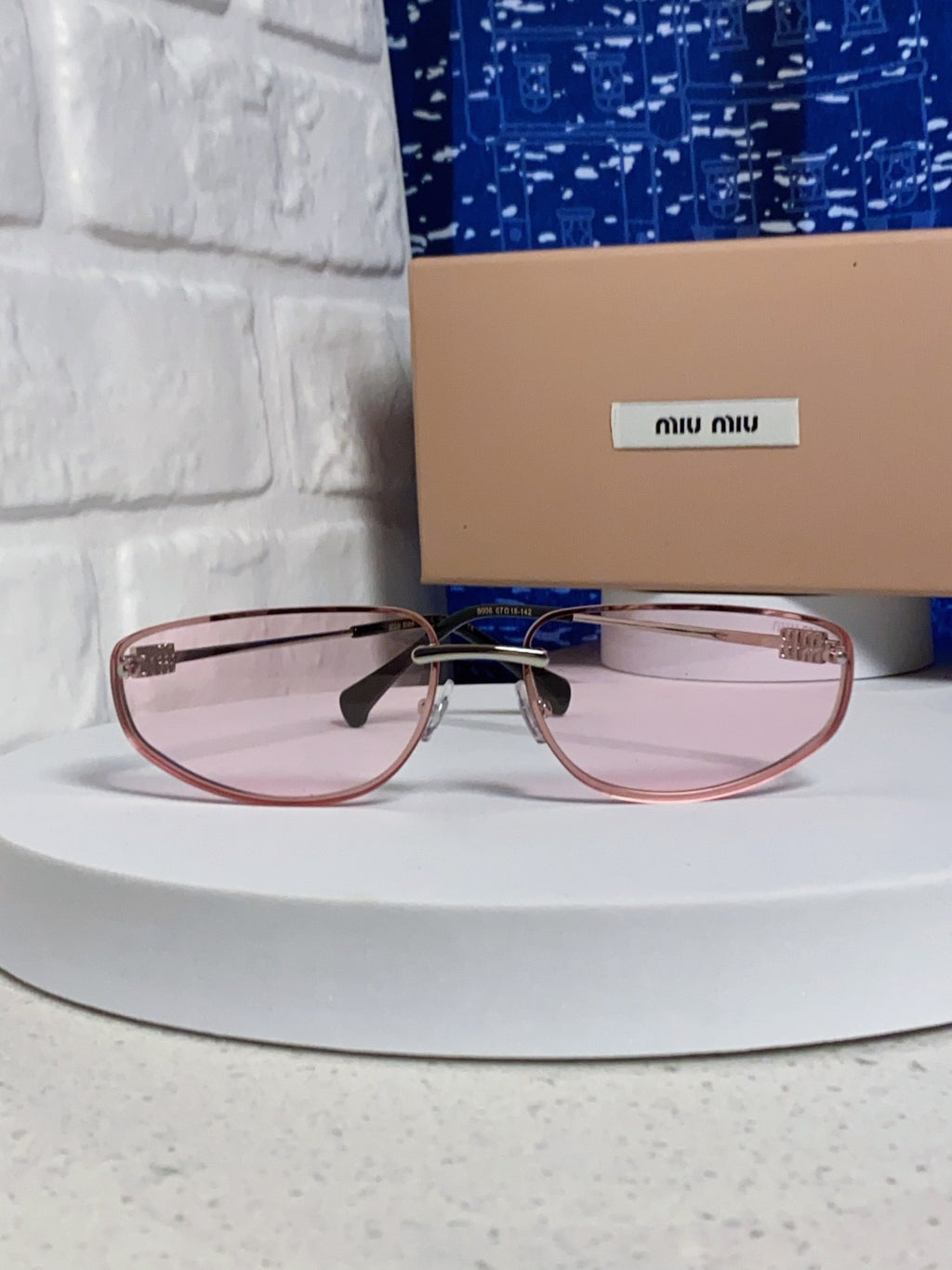 Miu Miu Fashion Pink Lens Sunglasses for Men & Women - detail image 3