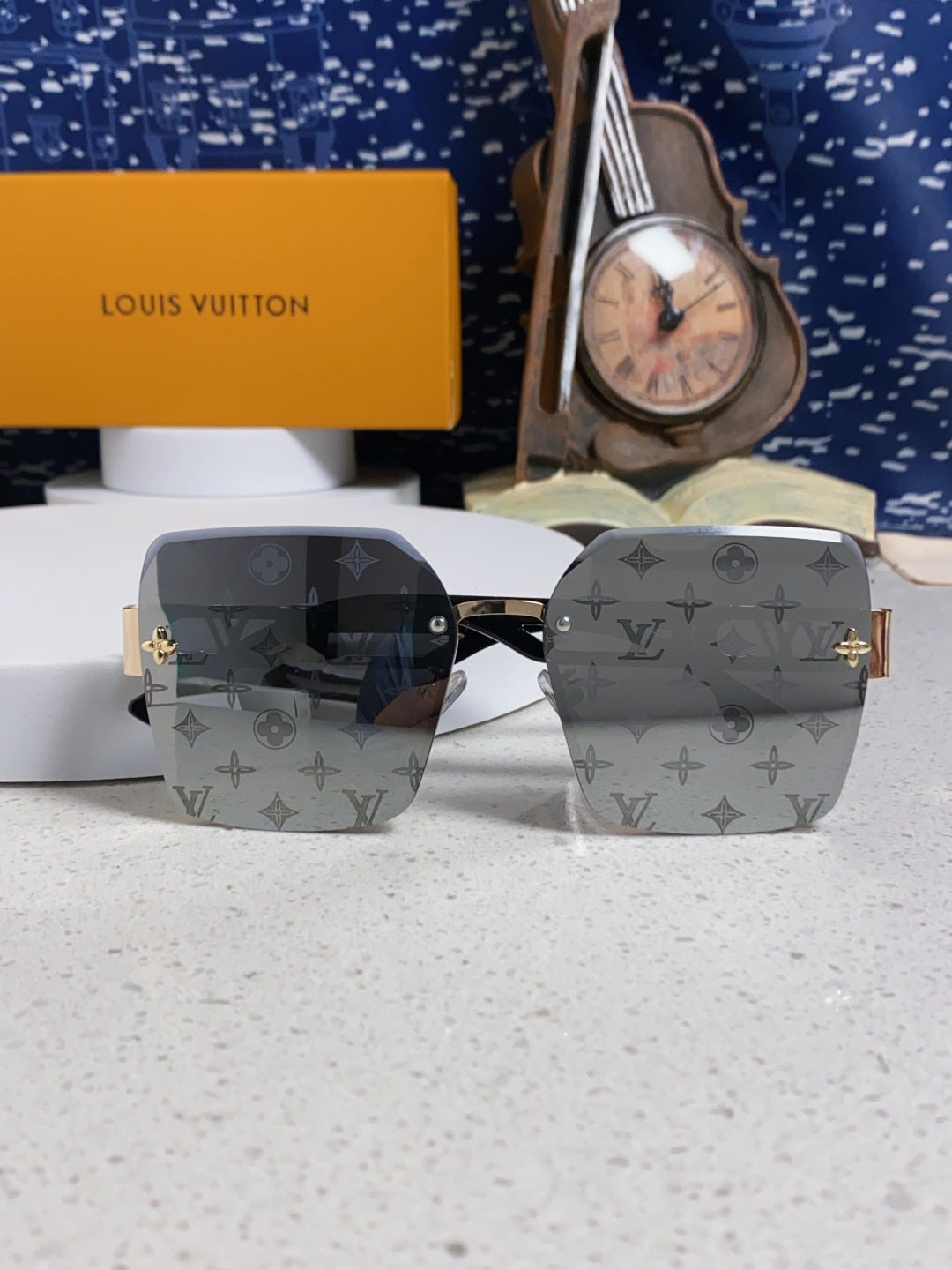 Louis Vuitton Metal Square Silver Lens Sunglasses for Men & Women - 414896 - detail image 9