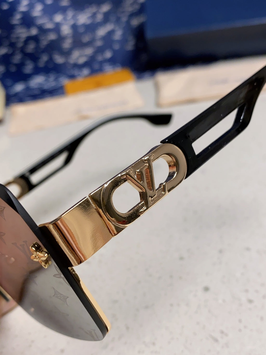 Louis Vuitton Metal Square Silver Lens Sunglasses for Men & Women - 414896 - detail image 7