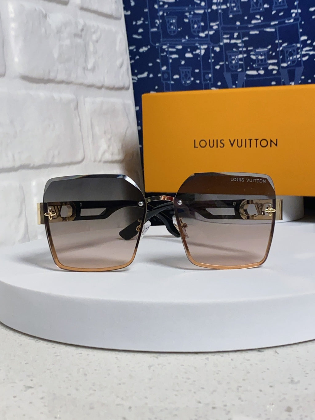 Louis Vuitton Metal Square Silver Lens Sunglasses for Men & Women - 414897