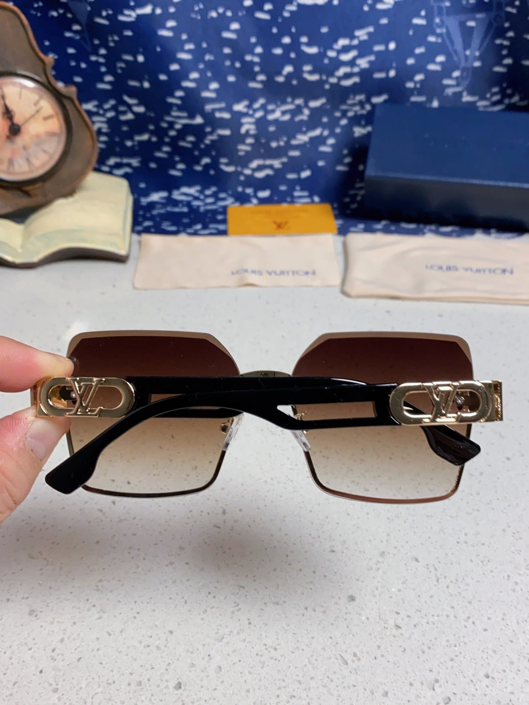 Louis Vuitton Metal Square Brown Lens Sunglasses for Men & Women - 414899 - detail image 5