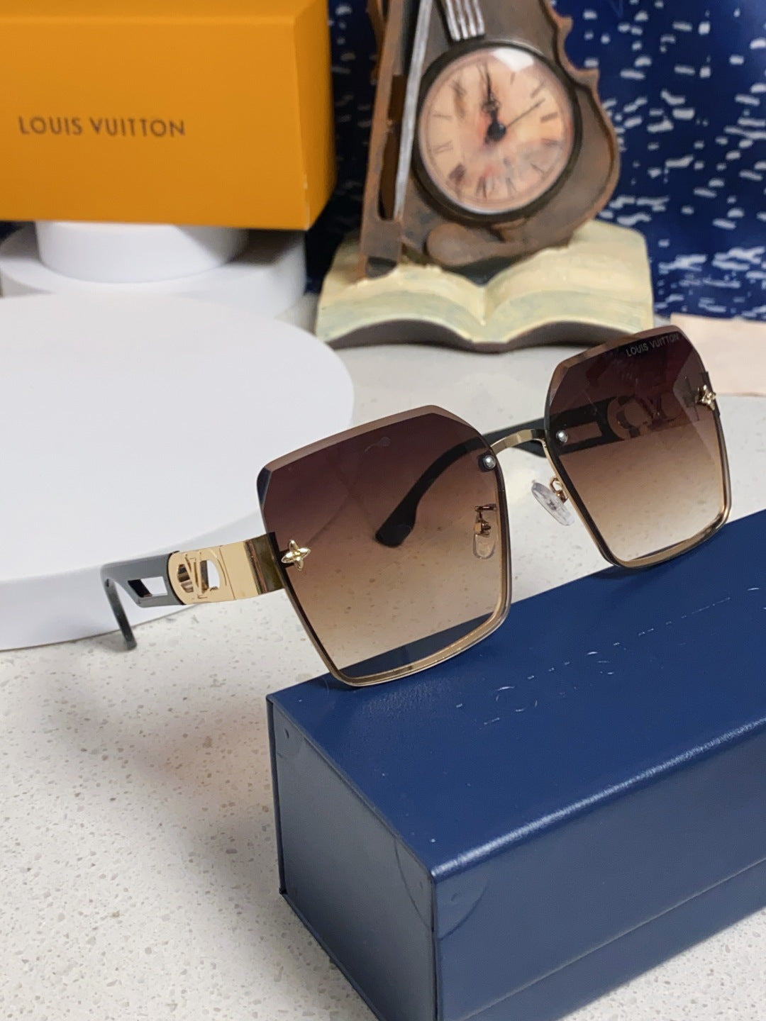 Louis Vuitton Metal Square Brown Lens Sunglasses for Men & Women - 414899 - detail image 10