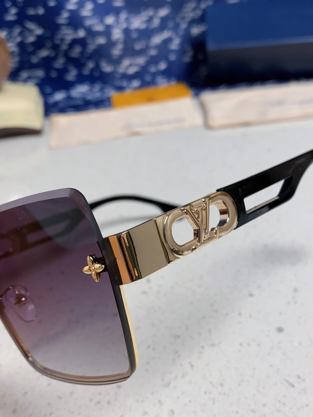Louis Vuitton Metal Square Silver Lens Sunglasses for Men & Women - 414900 - detail image 7