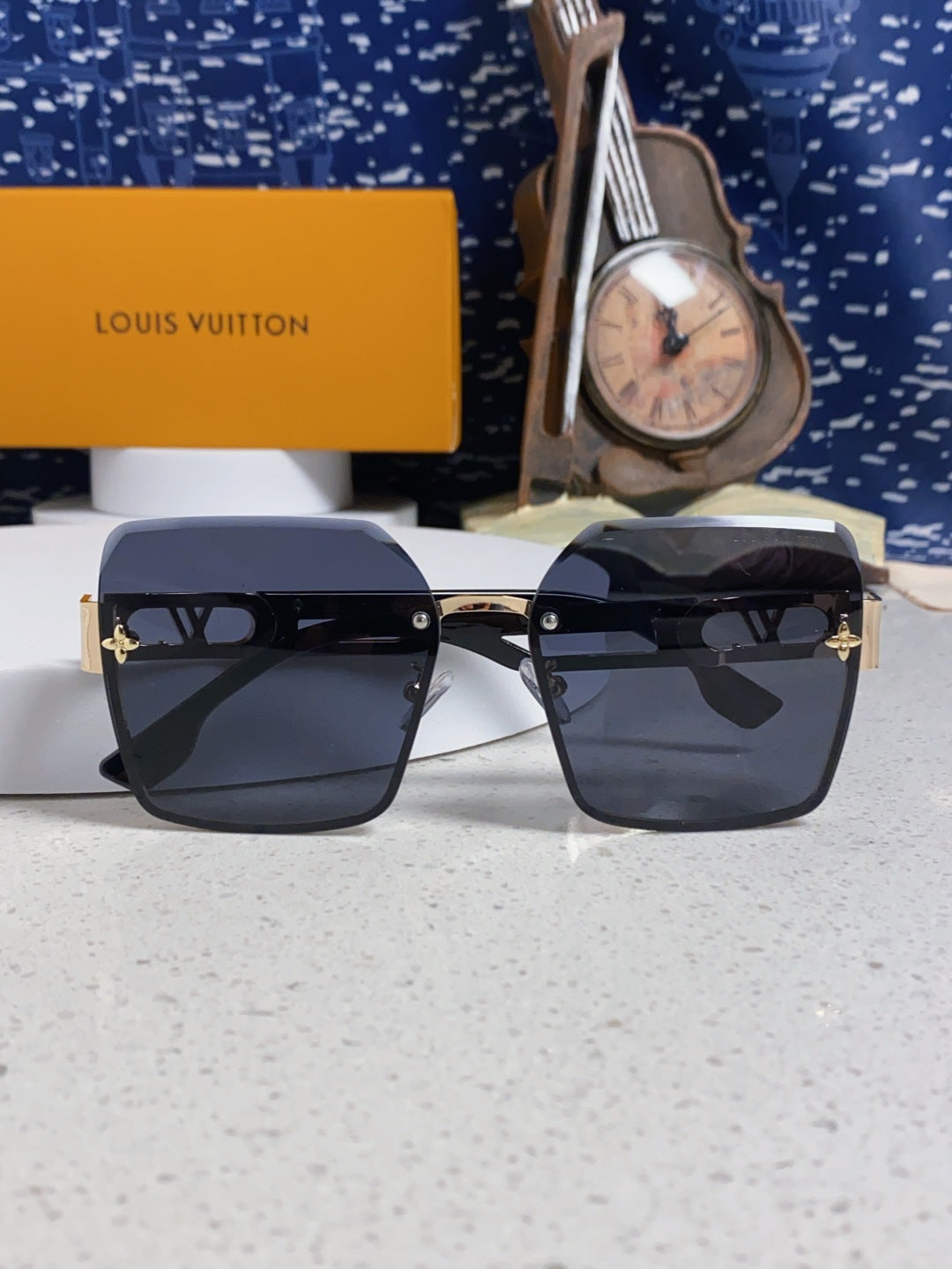 Louis Vuitton Metal Square Black Lens Sunglasses for Men & Women - 414901 - detail image 9