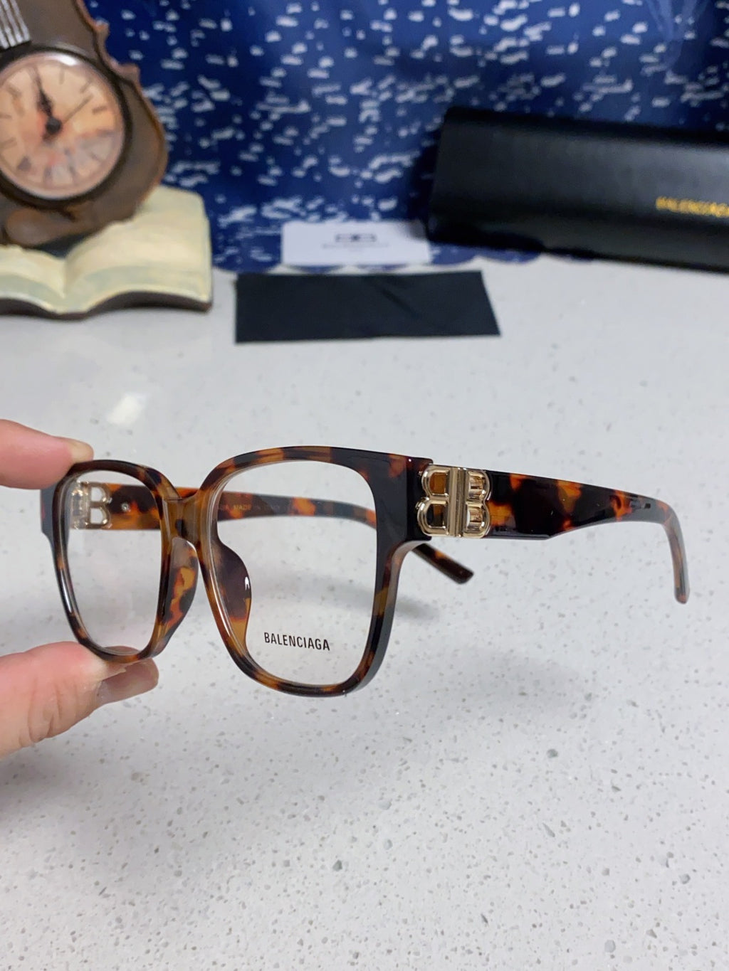 Balenciaga Folding Square Red Lens Sunglasses for Men & Women - 416118 - detail image 5