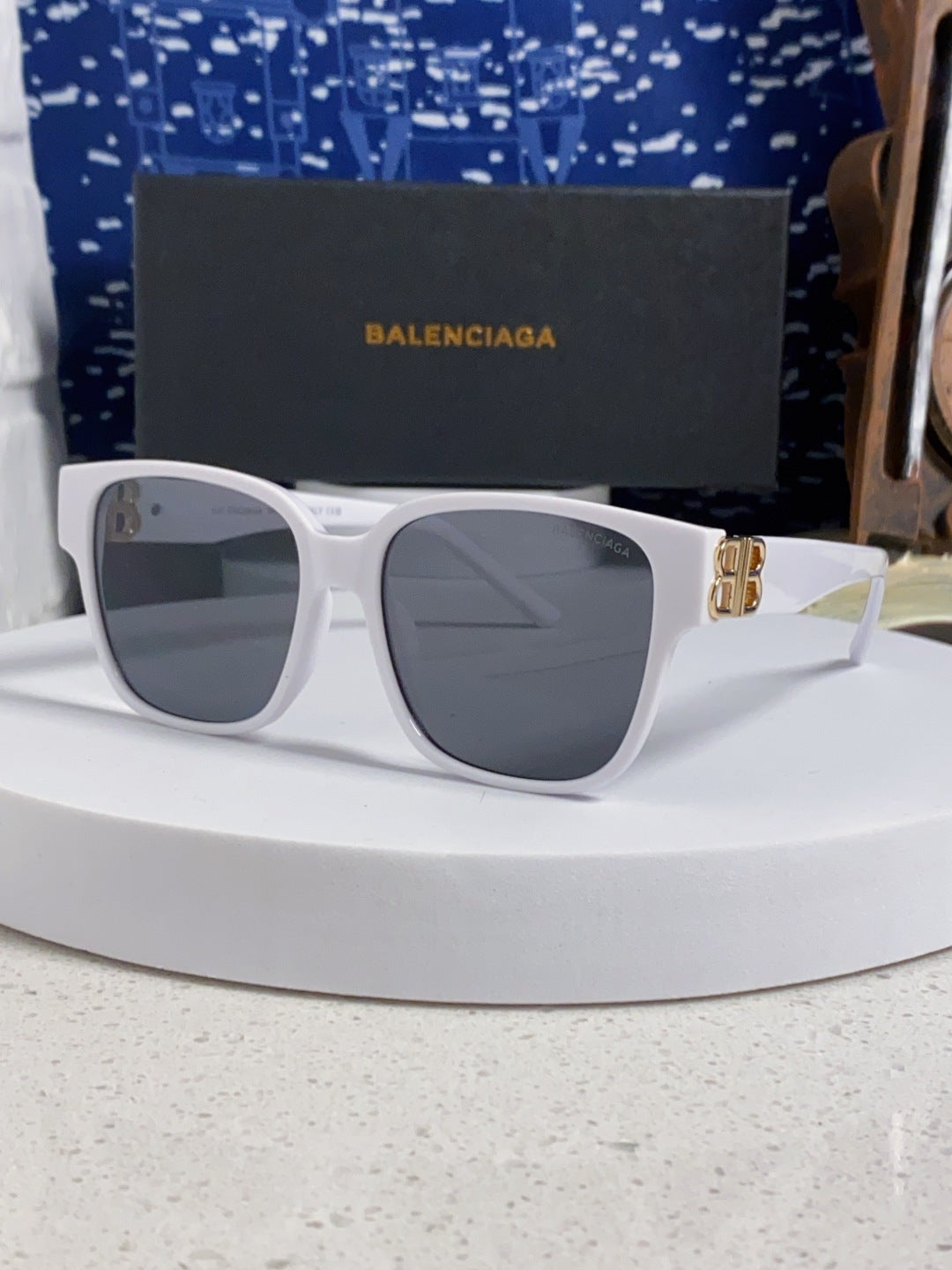 Balenciaga Folding Square Blue Lens Sunglasses for Men & Women - detail image 2