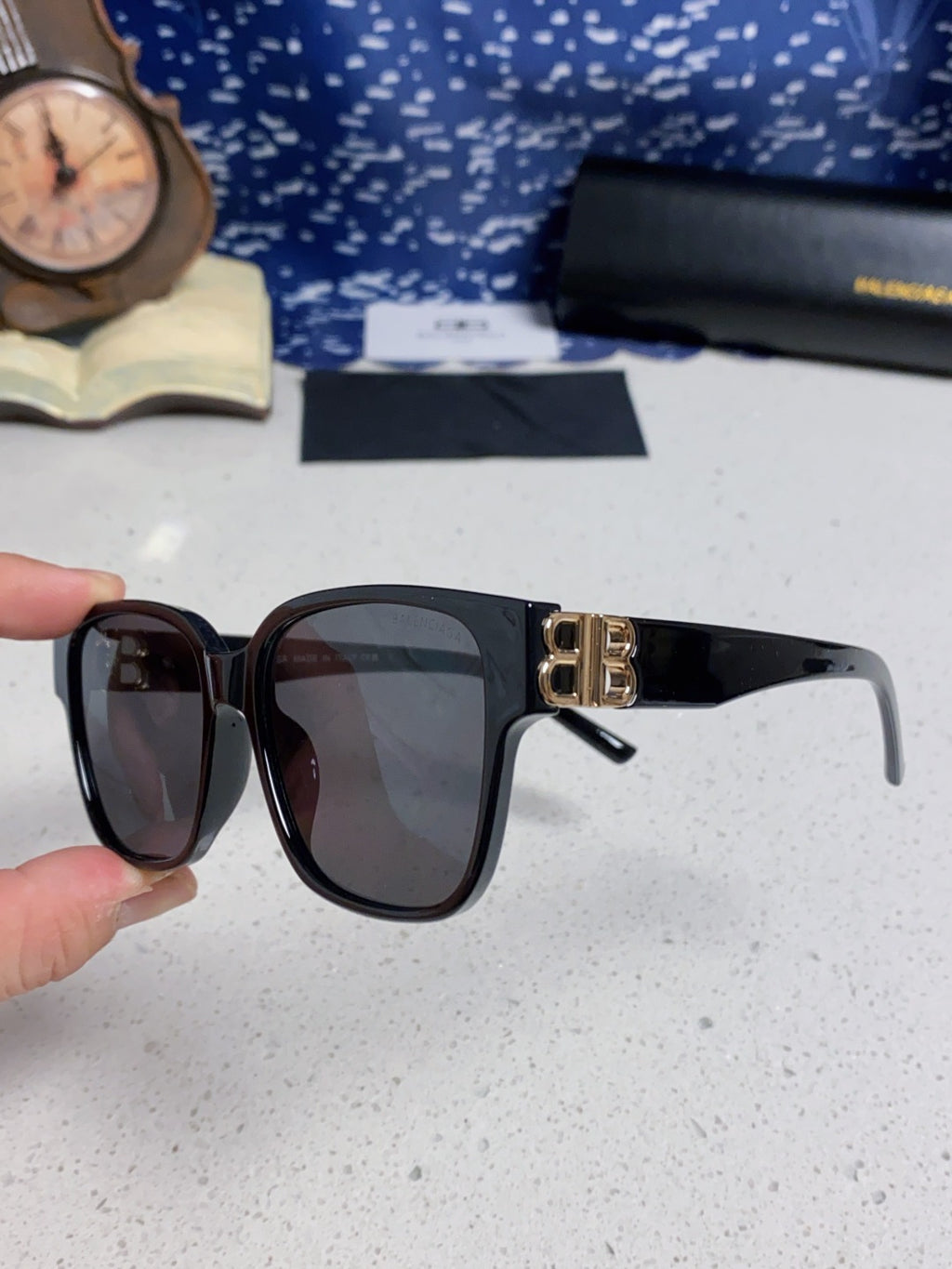 Balenciaga Folding Square Gold Lens Sunglasses for Men & Women - 416122 - detail image 7