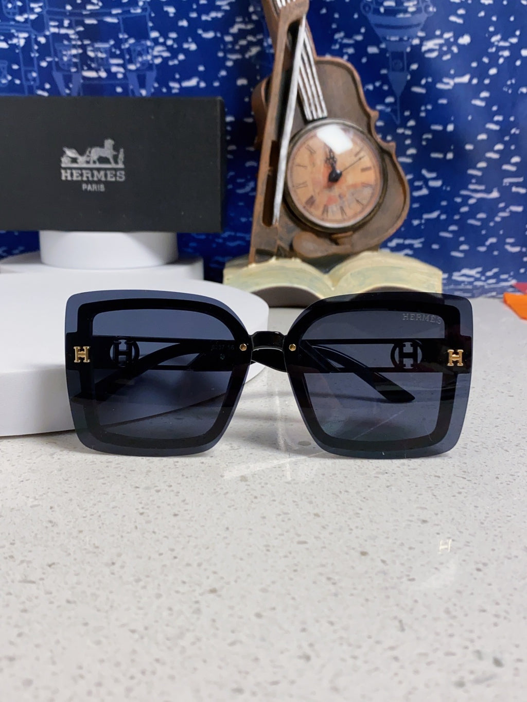 Hermès Square Blue Lens Sunglasses for Women - detail image 9