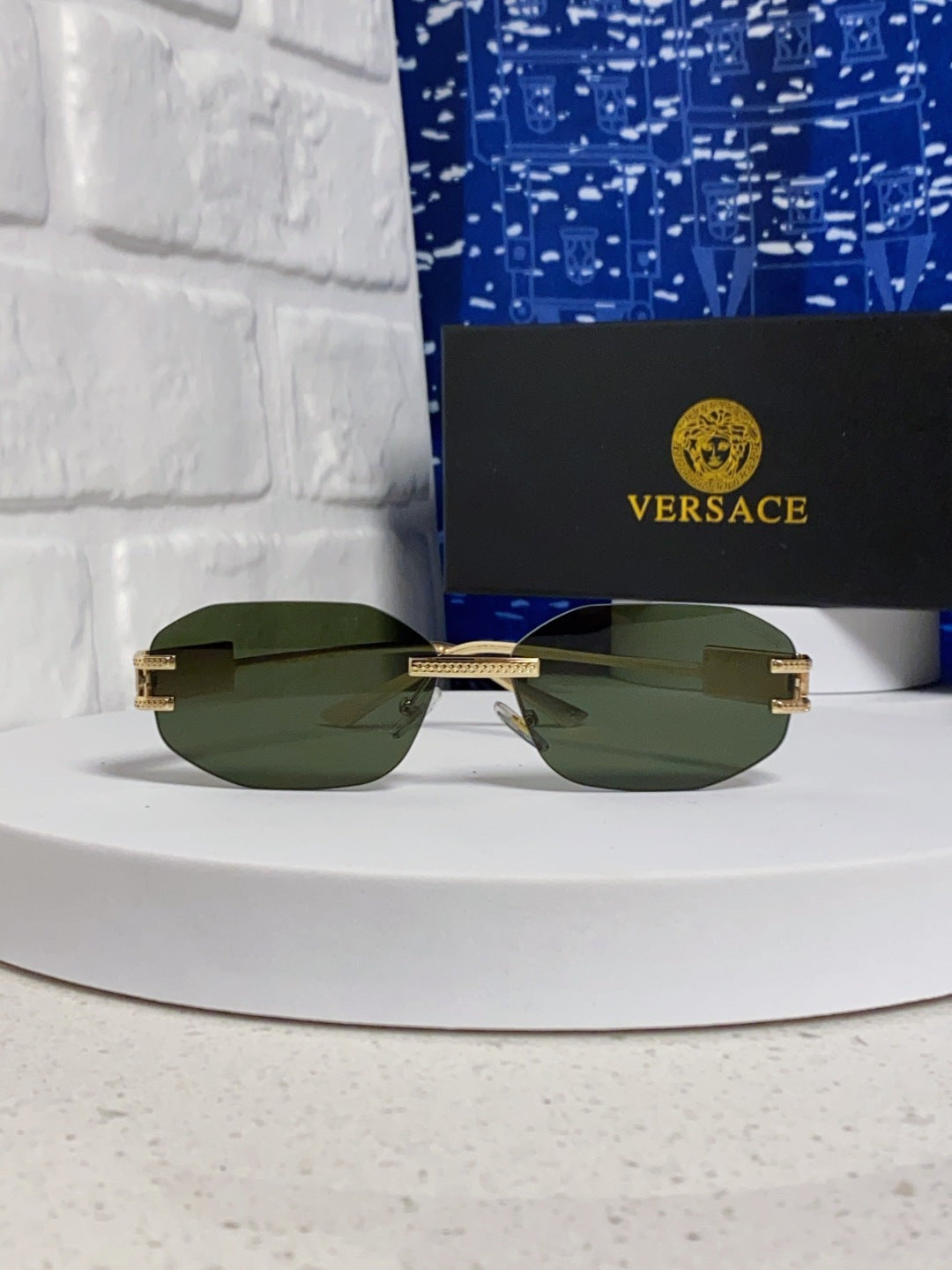 Versace VE2274 Lightweight Metal Rimless Silver Lens Sunglasses - detail image 2