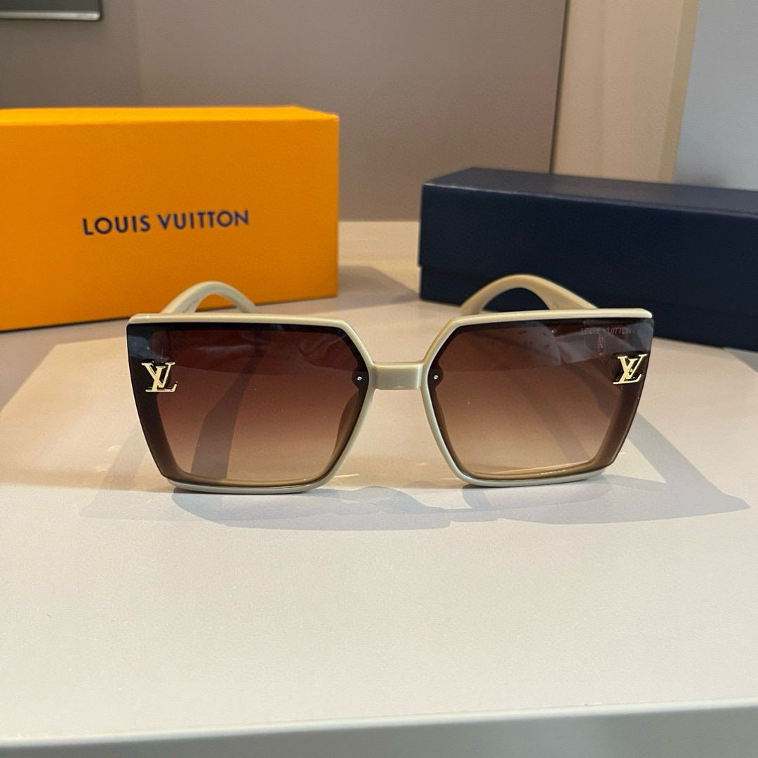 Louis Vuitton Fashion Gold Lens Sunglasses for Men & Women - 414804 - detail image 7