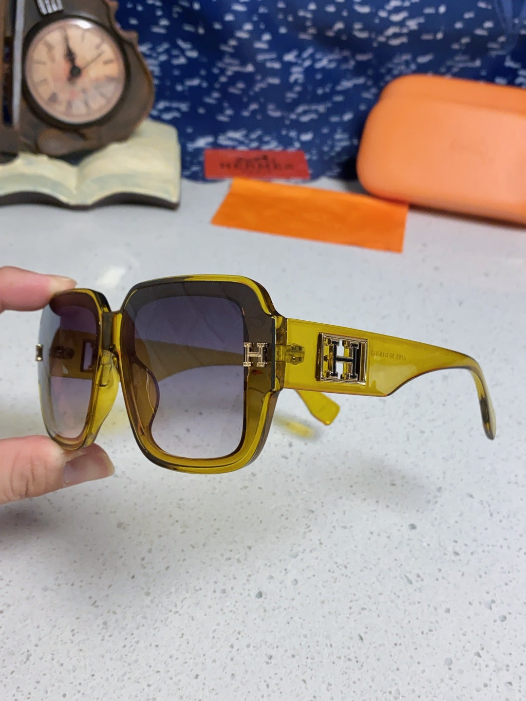 Hermès Square Brown Lens Sunglasses for Men & Women - 466421 - detail image 6