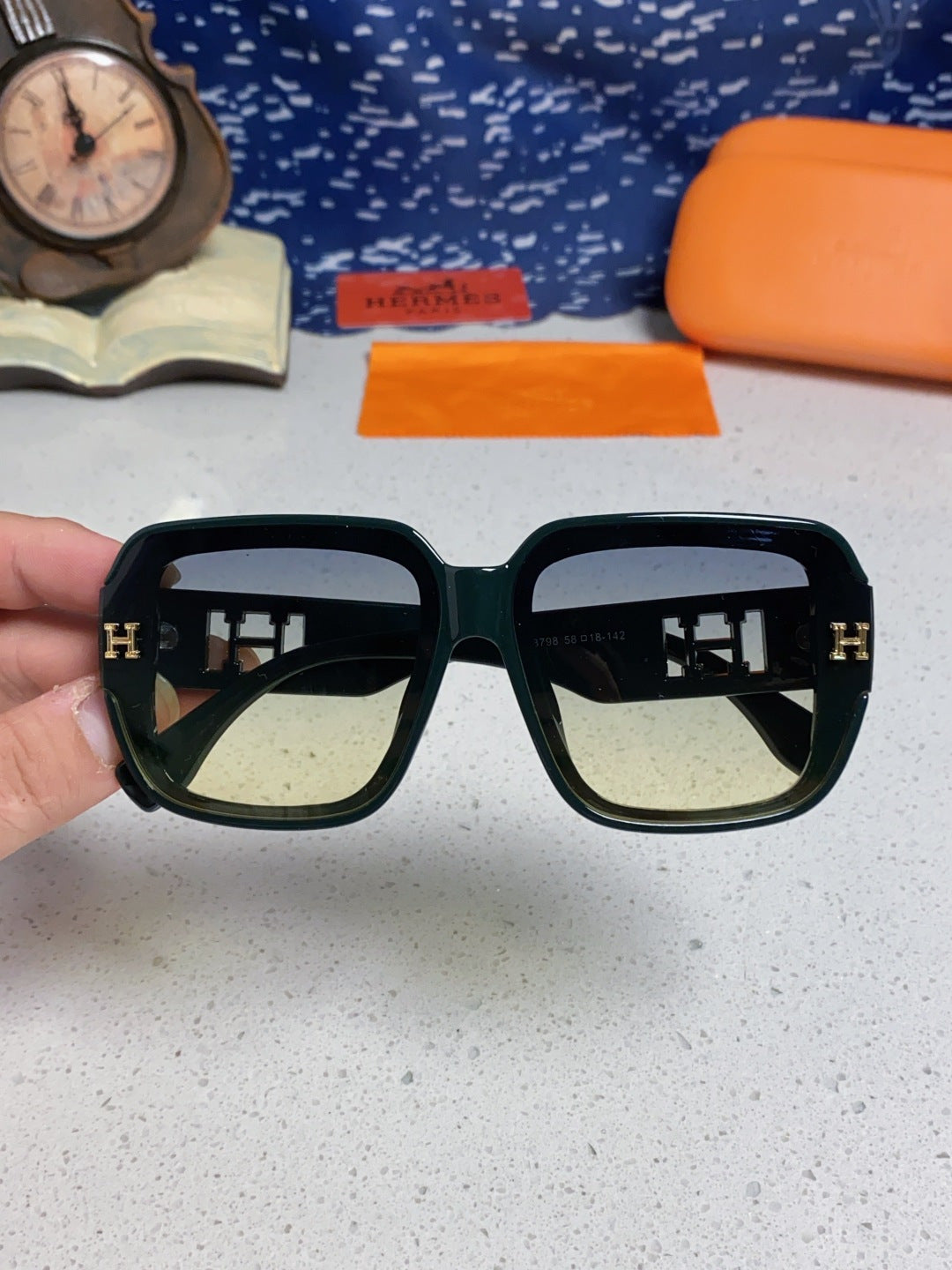 Hermès Square Silver Lens Sunglasses for Men & Women - 466422 - detail image 4