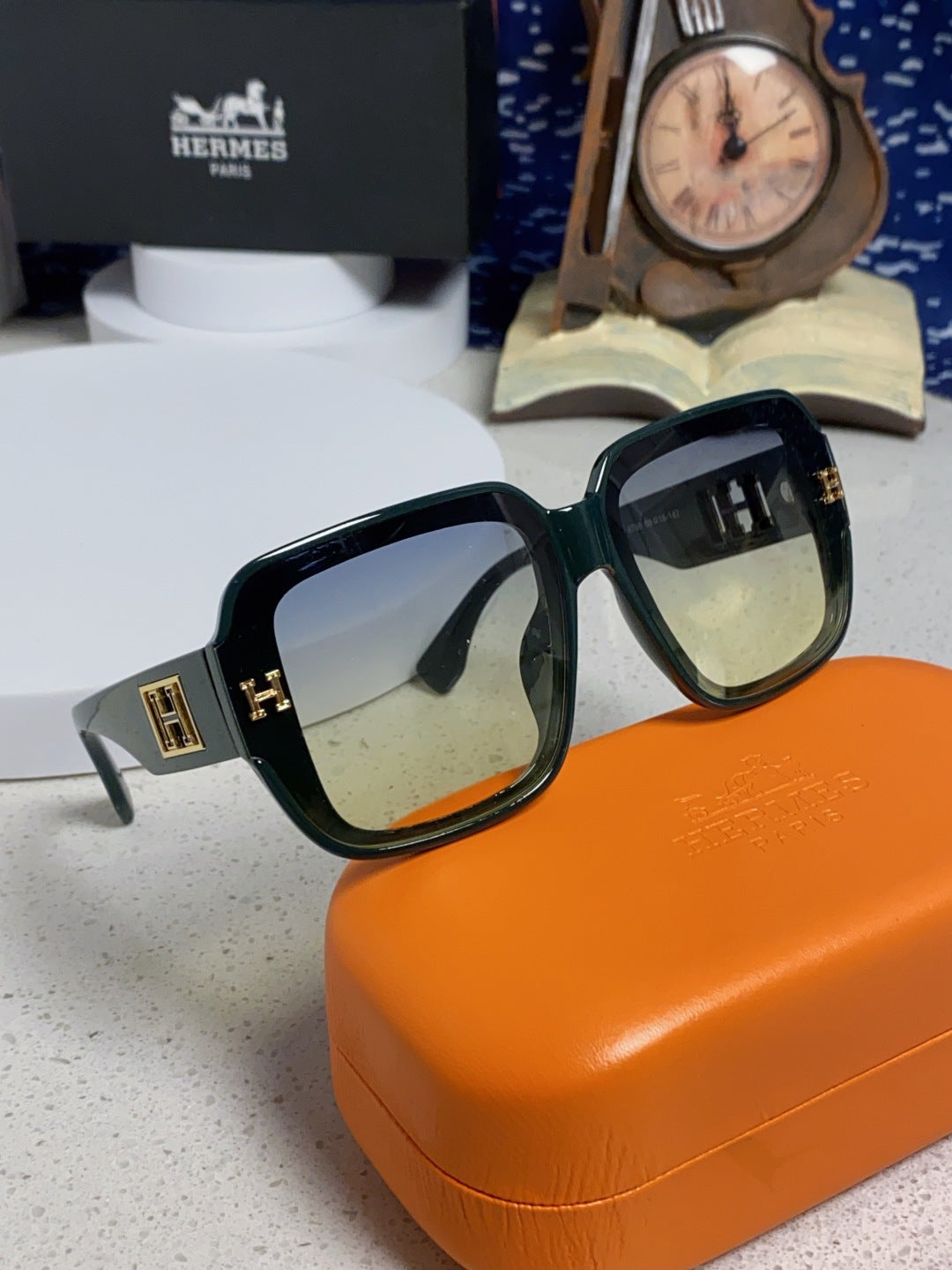 Hermès Square Silver Lens Sunglasses for Men & Women - 466422 - detail image 9