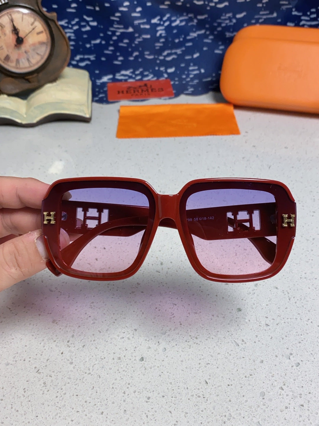 Hermès Square Red Lens Sunglasses for Men & Women - 466423 - detail image 4
