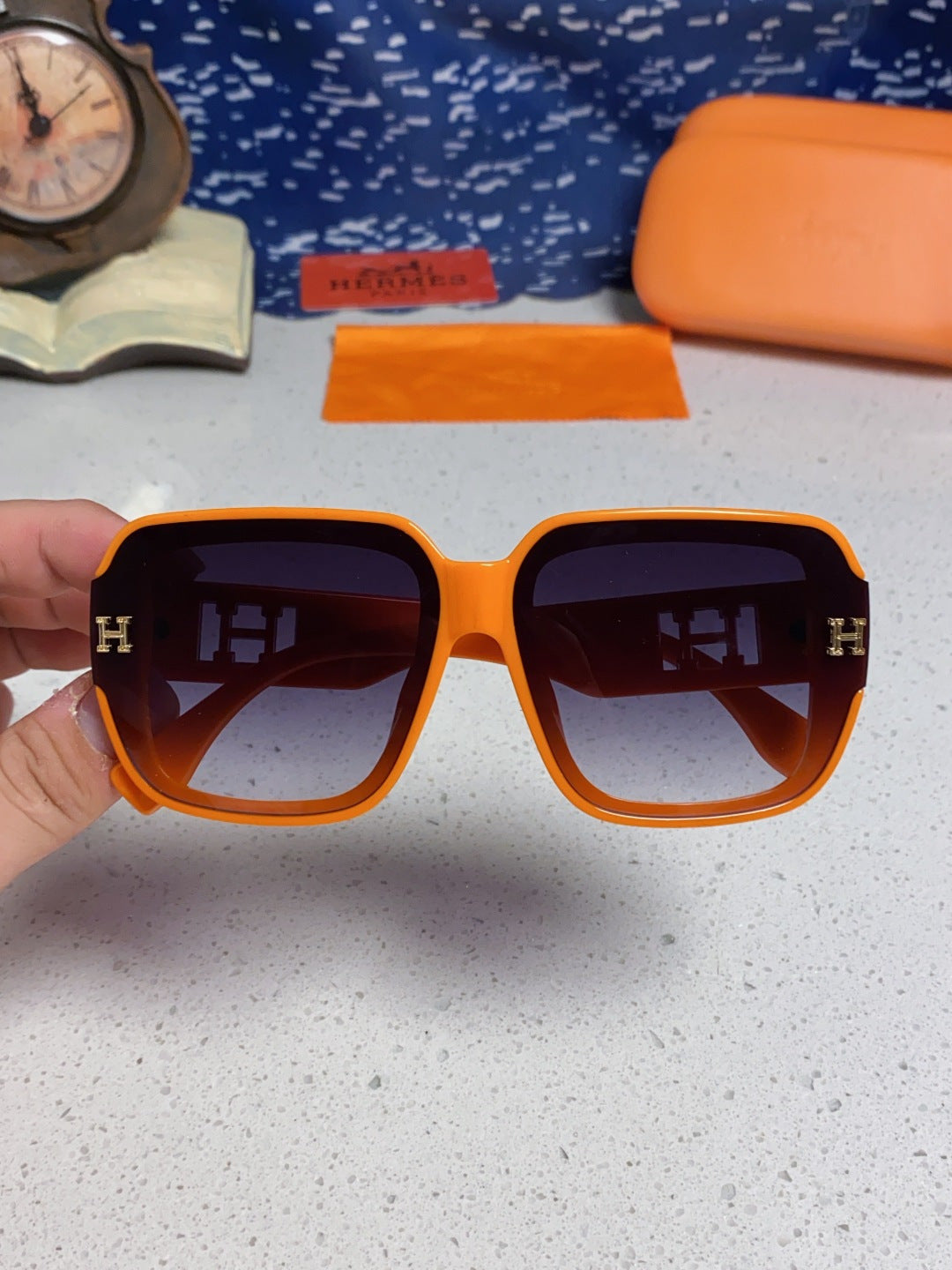 Hermès Square Brown Lens Sunglasses for Men & Women - 466424 - detail image 4