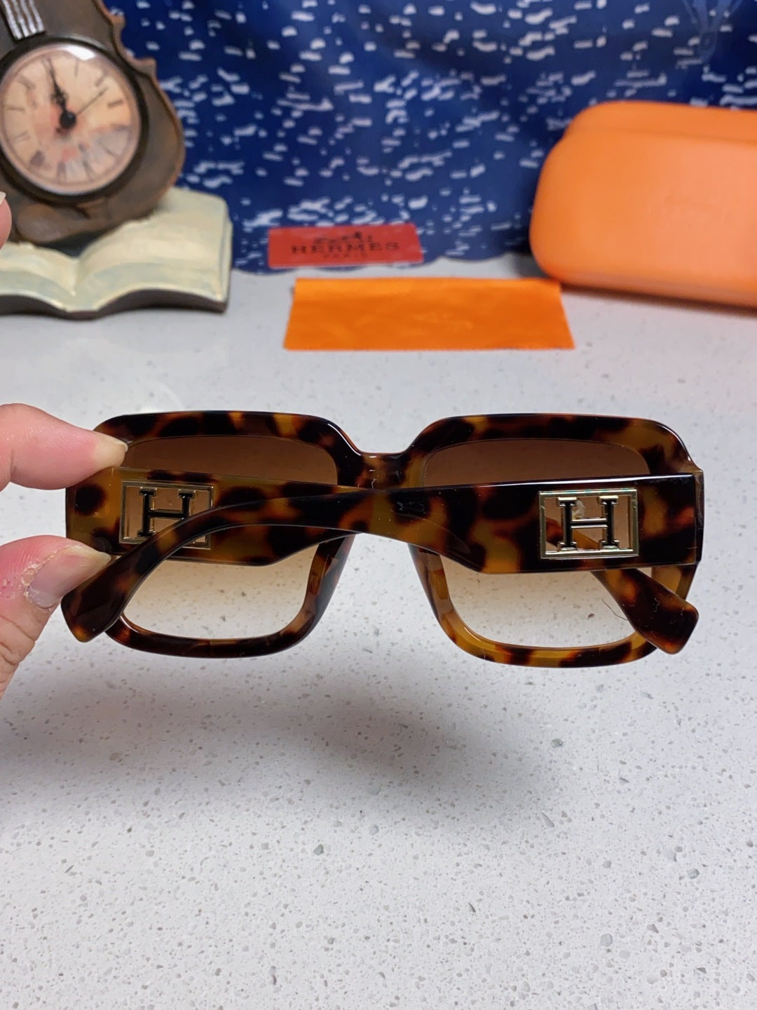 Hermès Square Brown Lens Sunglasses for Men & Women - 466425 - detail image 5