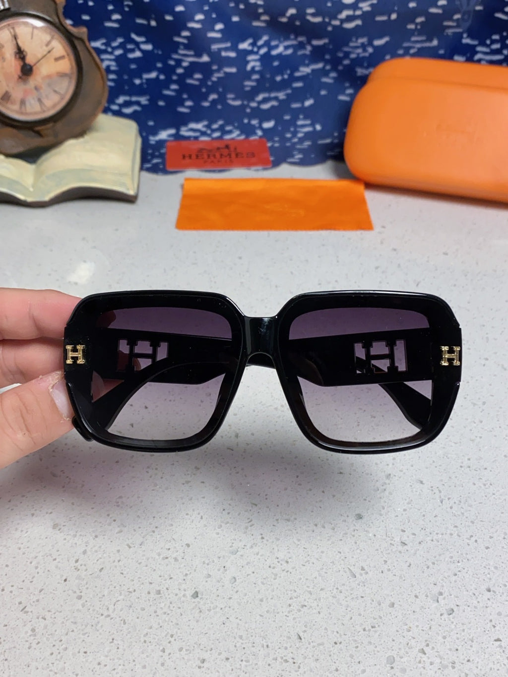 Hermès Square Silver Lens Sunglasses for Men & Women - 466426 - detail image 3