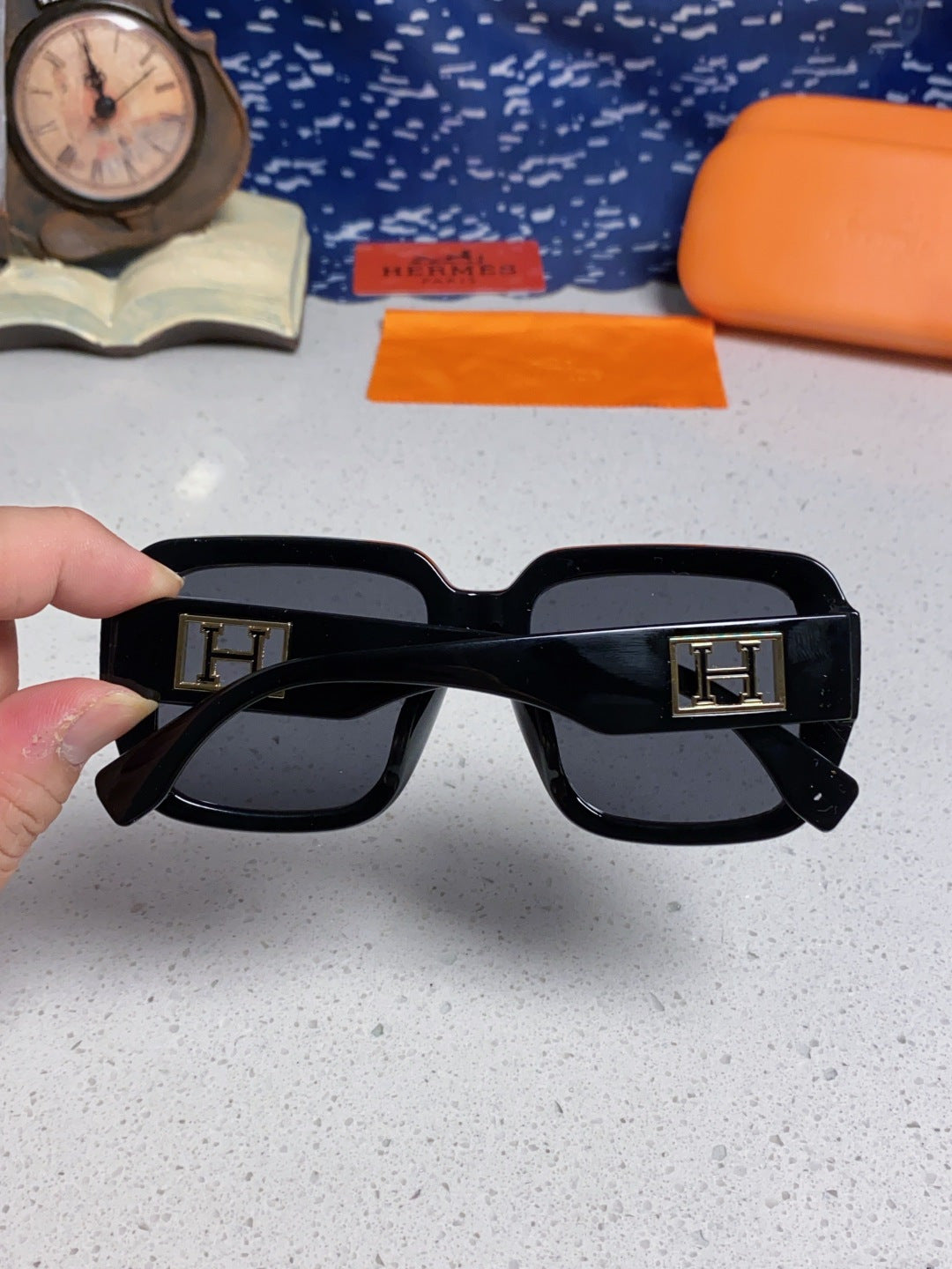 Hermès Square Gray Lens Sunglasses for Men & Women - detail image 5