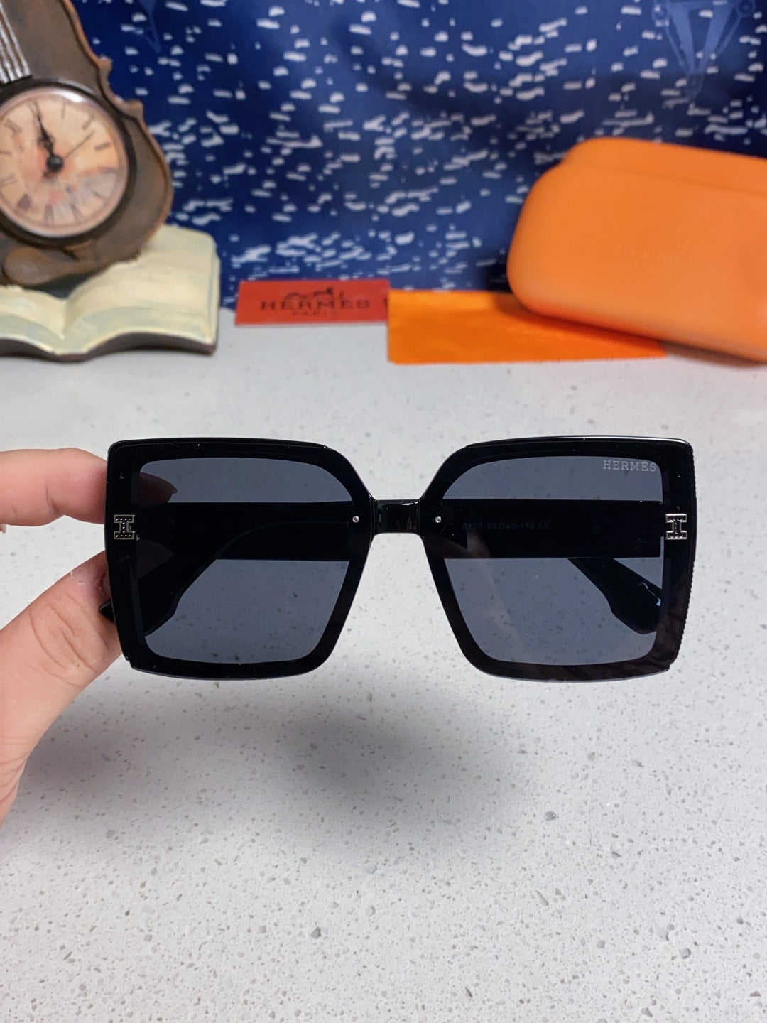 Hermès Square Silver Lens Sunglasses for Women - 399446 - detail image 4