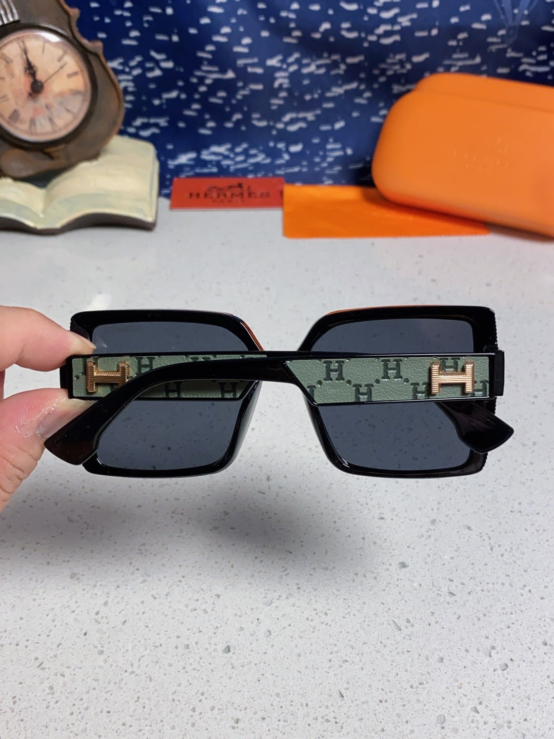 Hermès Square Silver Lens Sunglasses for Women - 399446 - detail image 5
