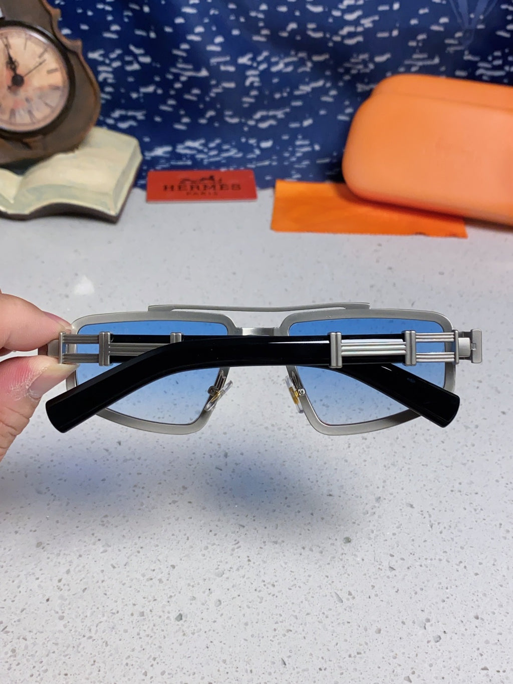 Hermès Fashion Blue Lens Sunglasses for Men & Women - detail image 4