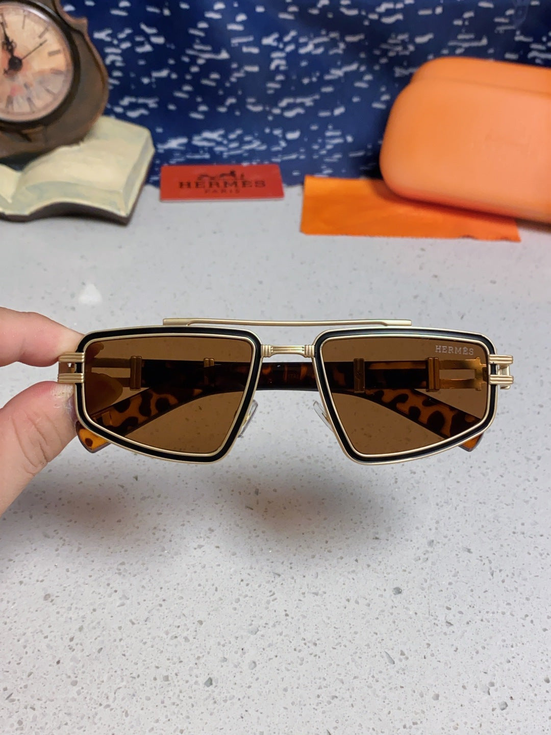 Hermès Fashion Brown Lens Sunglasses for Men & Women - detail image 4