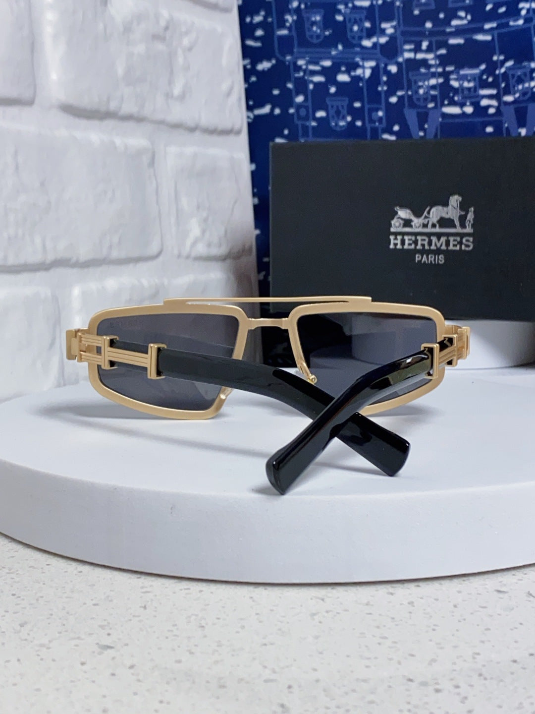 Hermès Fashion Silver Lens Sunglasses for Men & Women - detail image 3