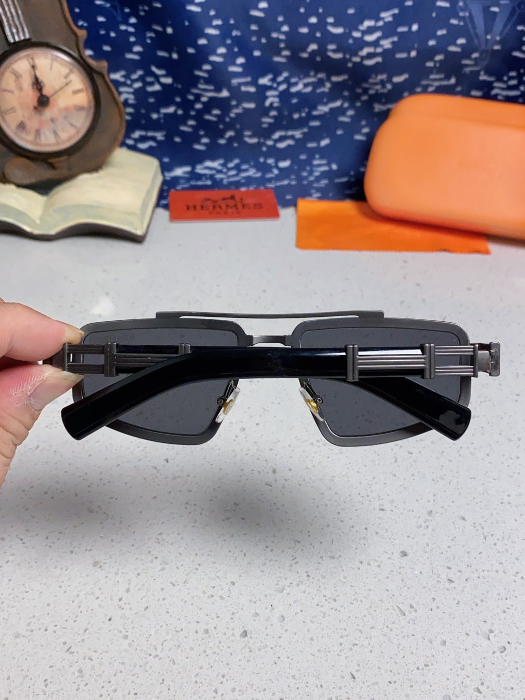 Hermès Fashion Gray Lens Sunglasses for Men & Women - detail image 5