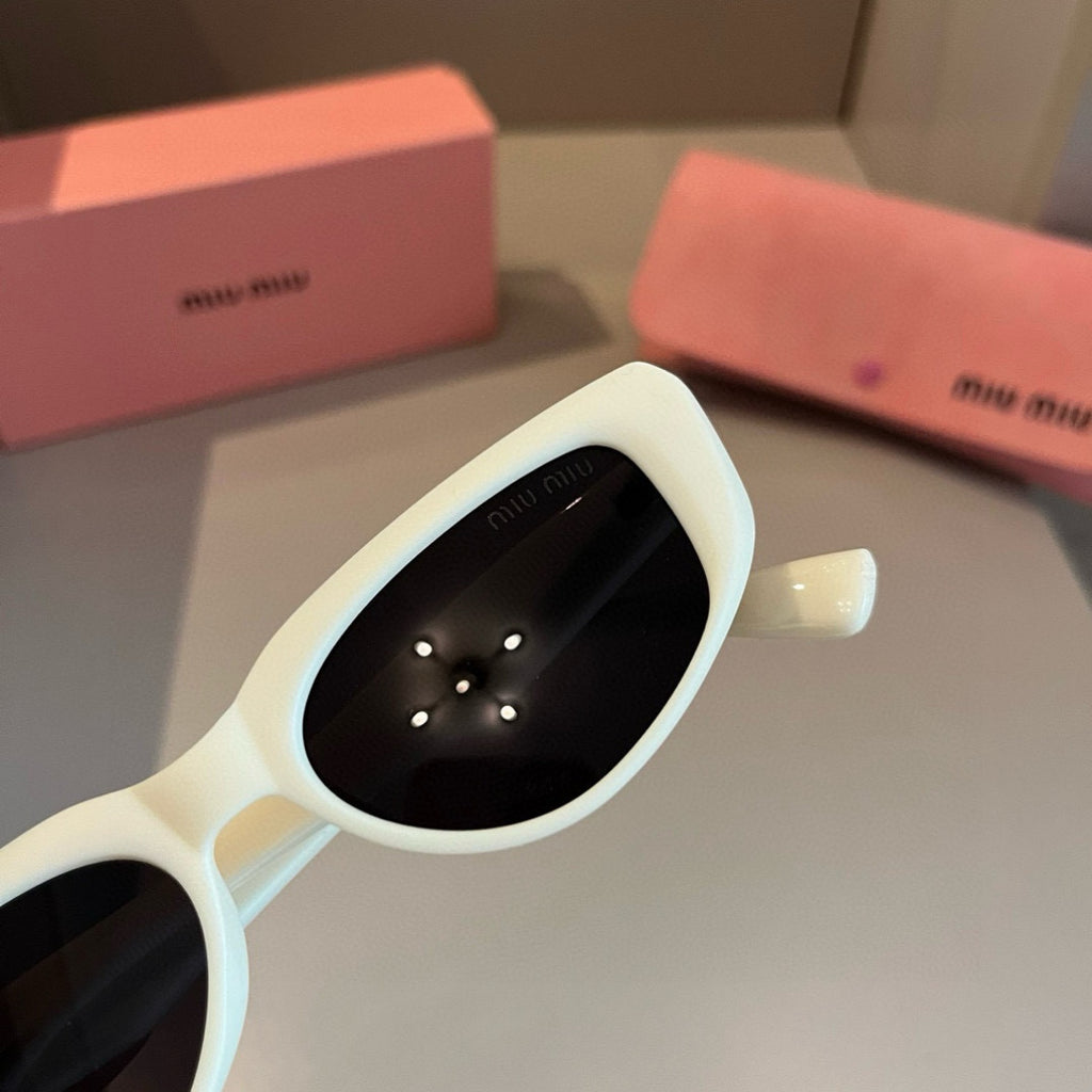 Miu Miu Cat-Eye Gold Lens Sunglasses for Men & Women - 416241 - detail image 5