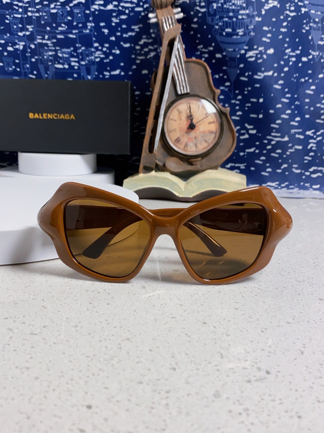Balenciaga Oversized Brown Lens Sunglasses for Women - 358629 - detail image 9