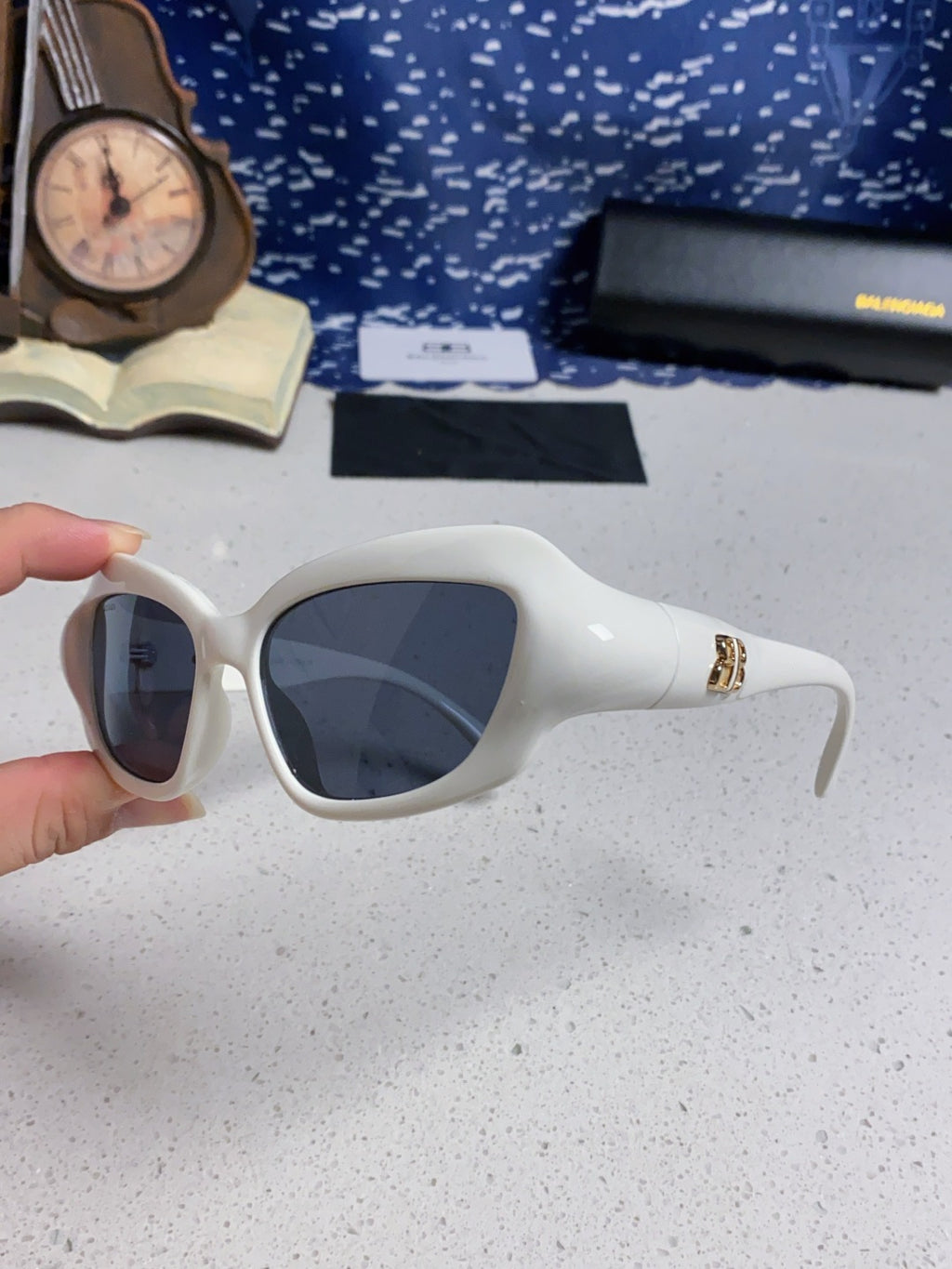 Balenciaga Oversized Silver Lens Sunglasses for Women - detail image 6