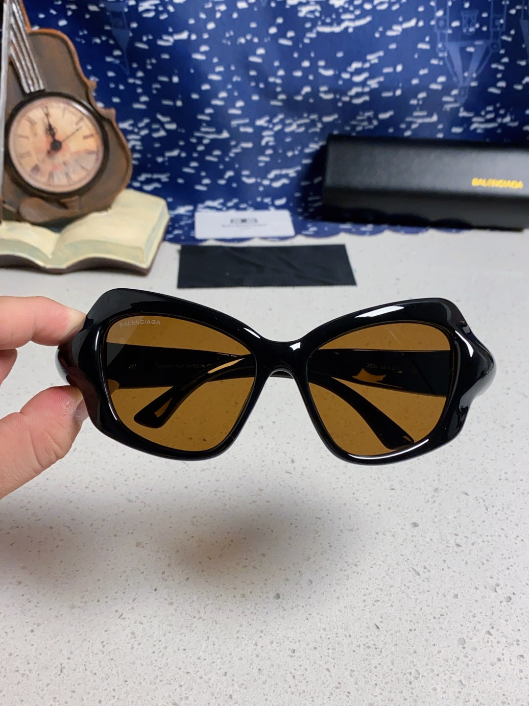 Balenciaga Oversized Brown Lens Sunglasses for Women - 358632 - detail image 4