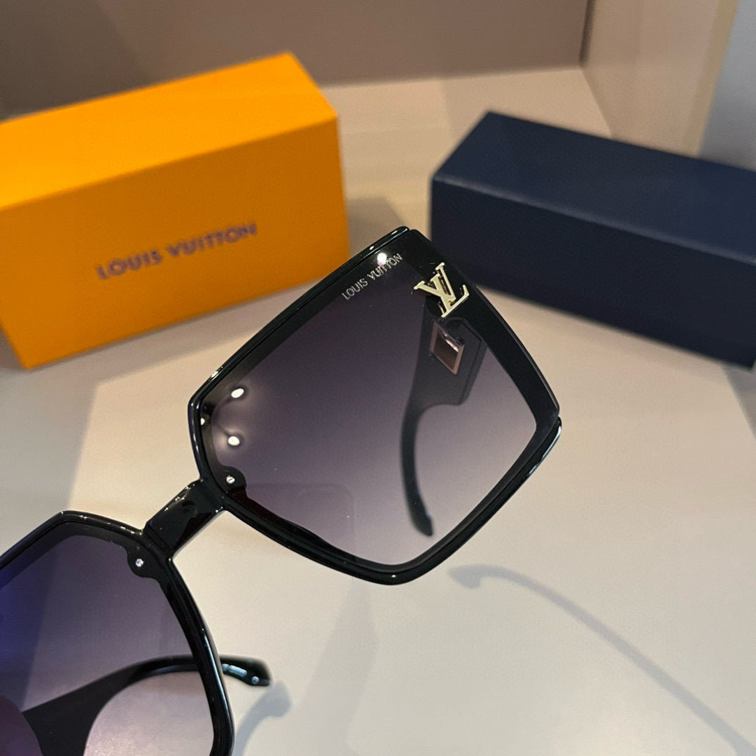 Louis Vuitton Fashion Gold Lens Sunglasses for Men & Women - 398093 - detail image 3