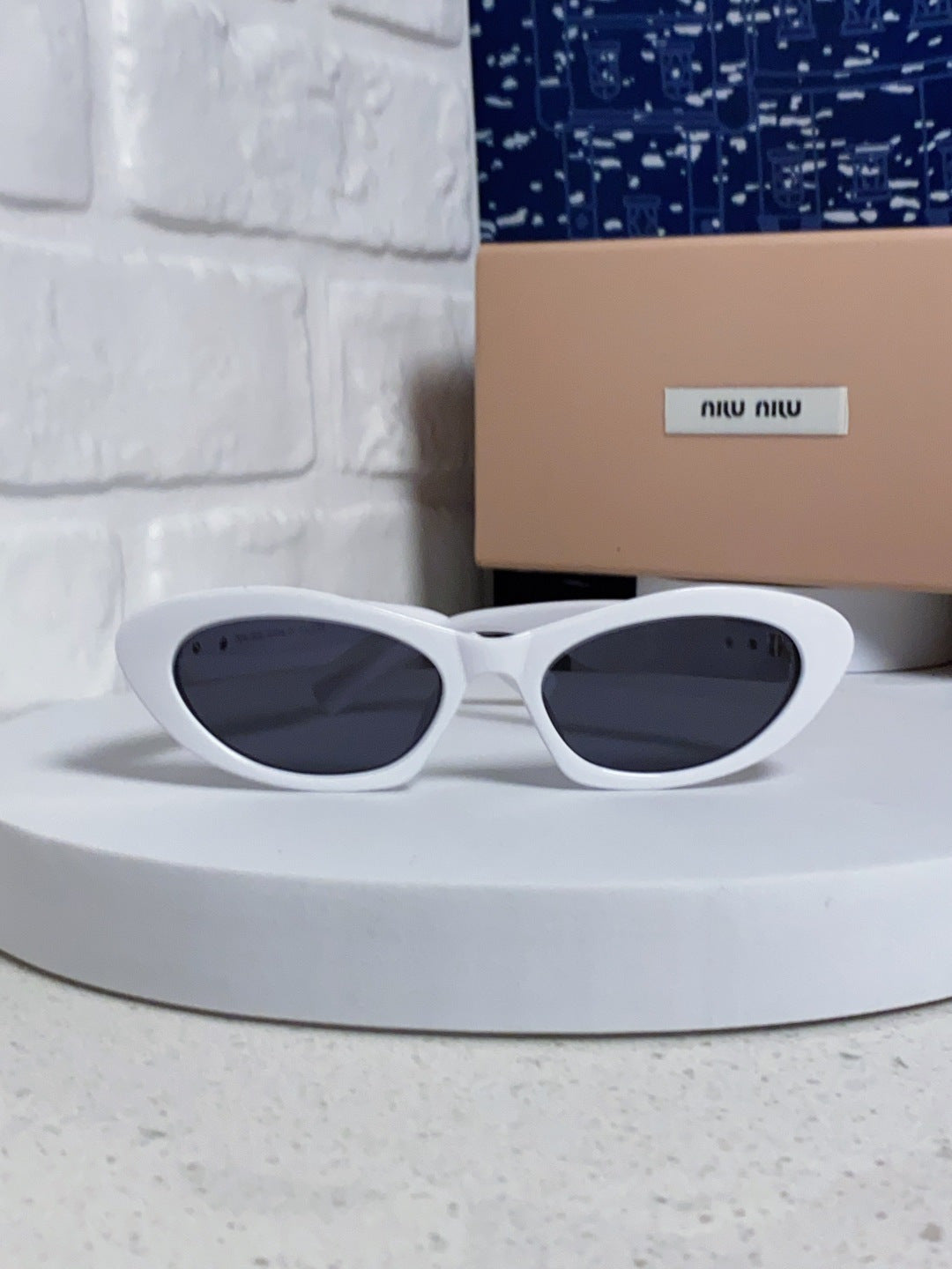 Miu Miu Cat-Eye Silver Lens Sunglasses for Men & Women - 487630 - detail image 2