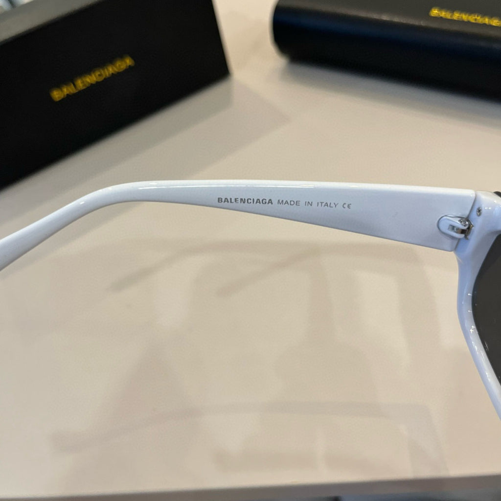 Balenciaga Rectangular Silver Lens Sunglasses for Men & Women - 487544 - detail image 8