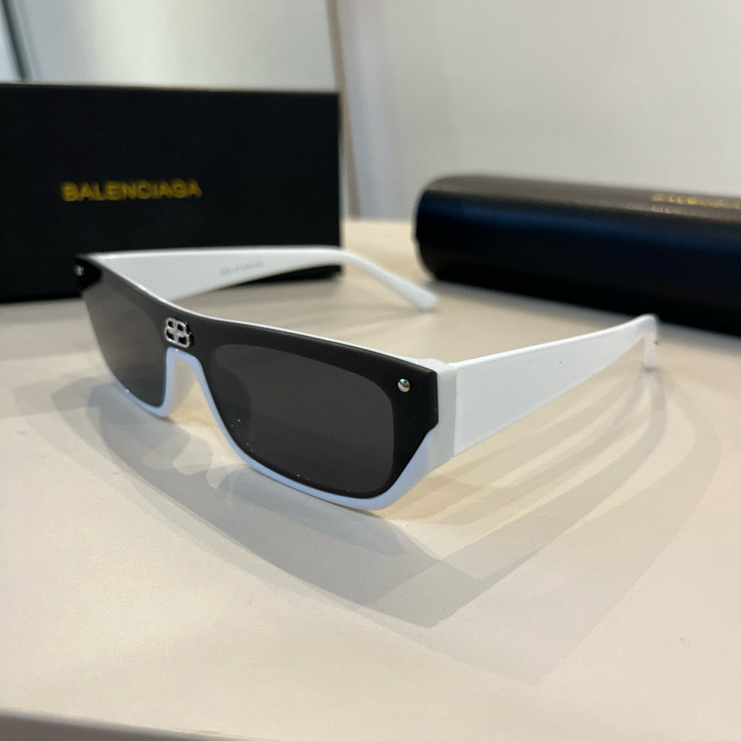 Balenciaga Rectangular Silver Lens Sunglasses for Men & Women - 372340 - detail image 3