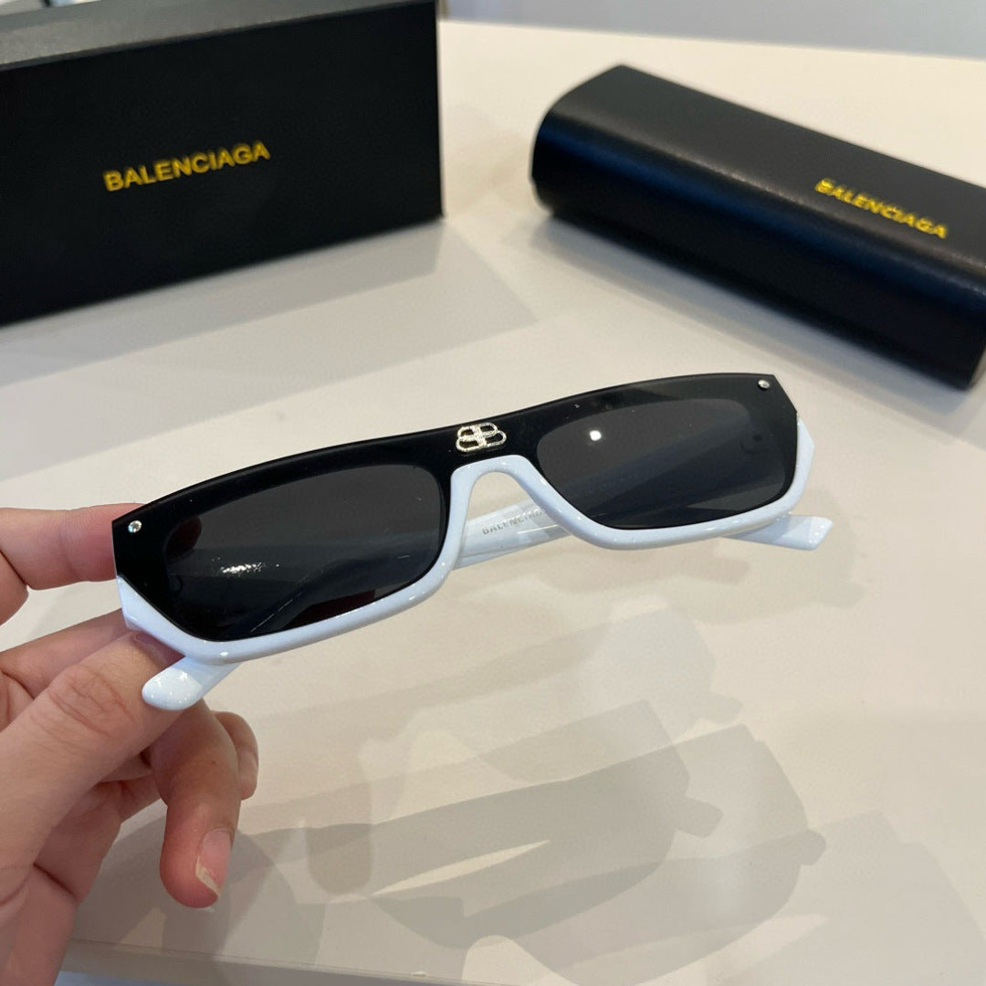 Balenciaga Rectangular Silver Lens Sunglasses for Men & Women - 487544 - detail image 5