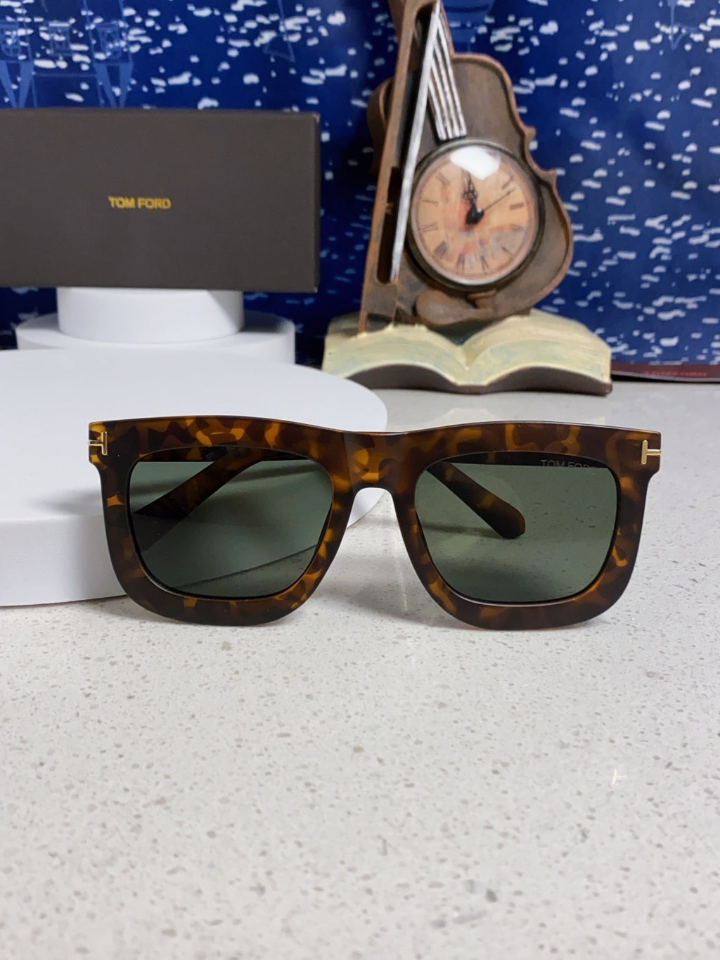Tom Ford Oversized Brown Lens Sunglasses for Men & Women - 399343 - detail image 8