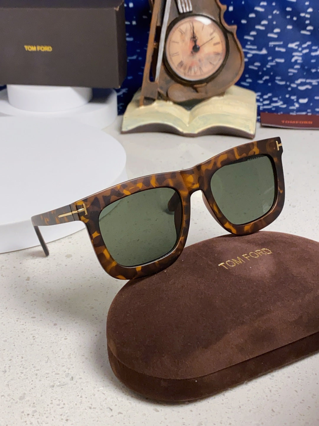 Tom Ford Oversized Brown Lens Sunglasses for Men & Women - 399343 - detail image 9