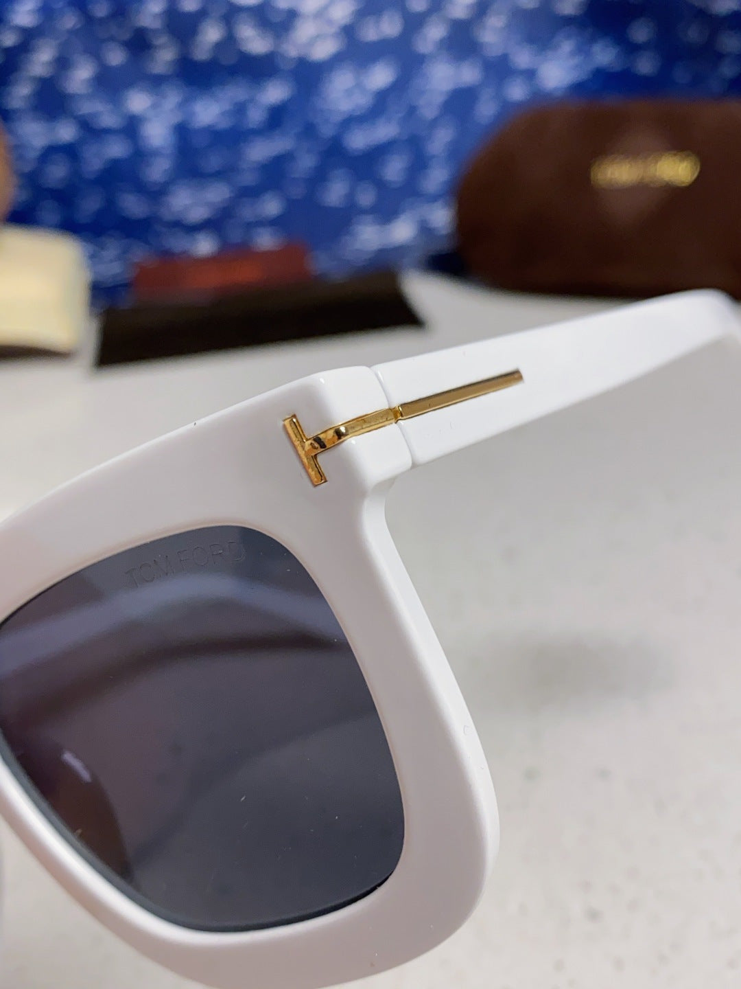 Tom Ford Oversized Blue Lens Sunglasses for Men & Women - 399345 - detail image 7