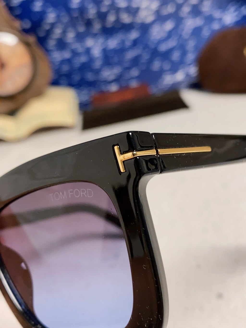 Tom Ford Oversized Blue Lens Sunglasses for Men & Women - detail image 6